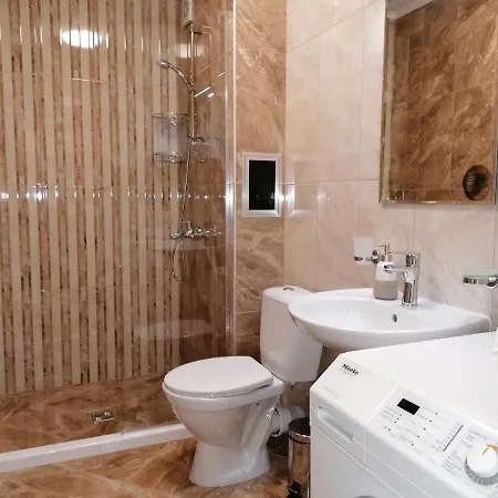 Megi Luxury شقة *