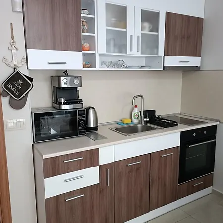 Megi Luxury * Pomorie