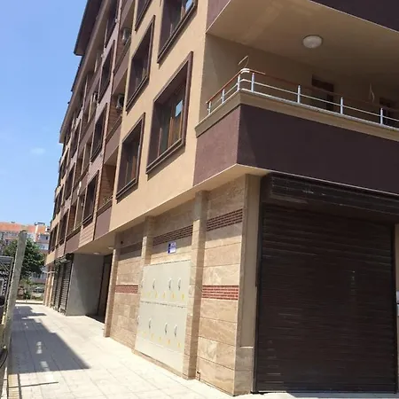 Megi Luxury Apartment Pomorie